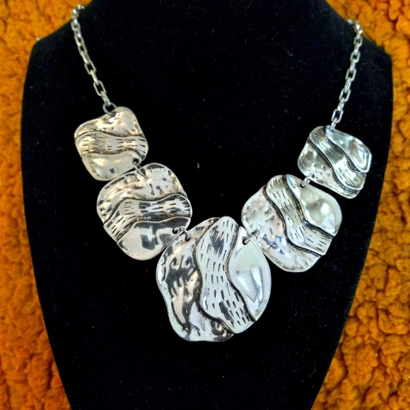Silver statement Necklace - Picture 1 of 6